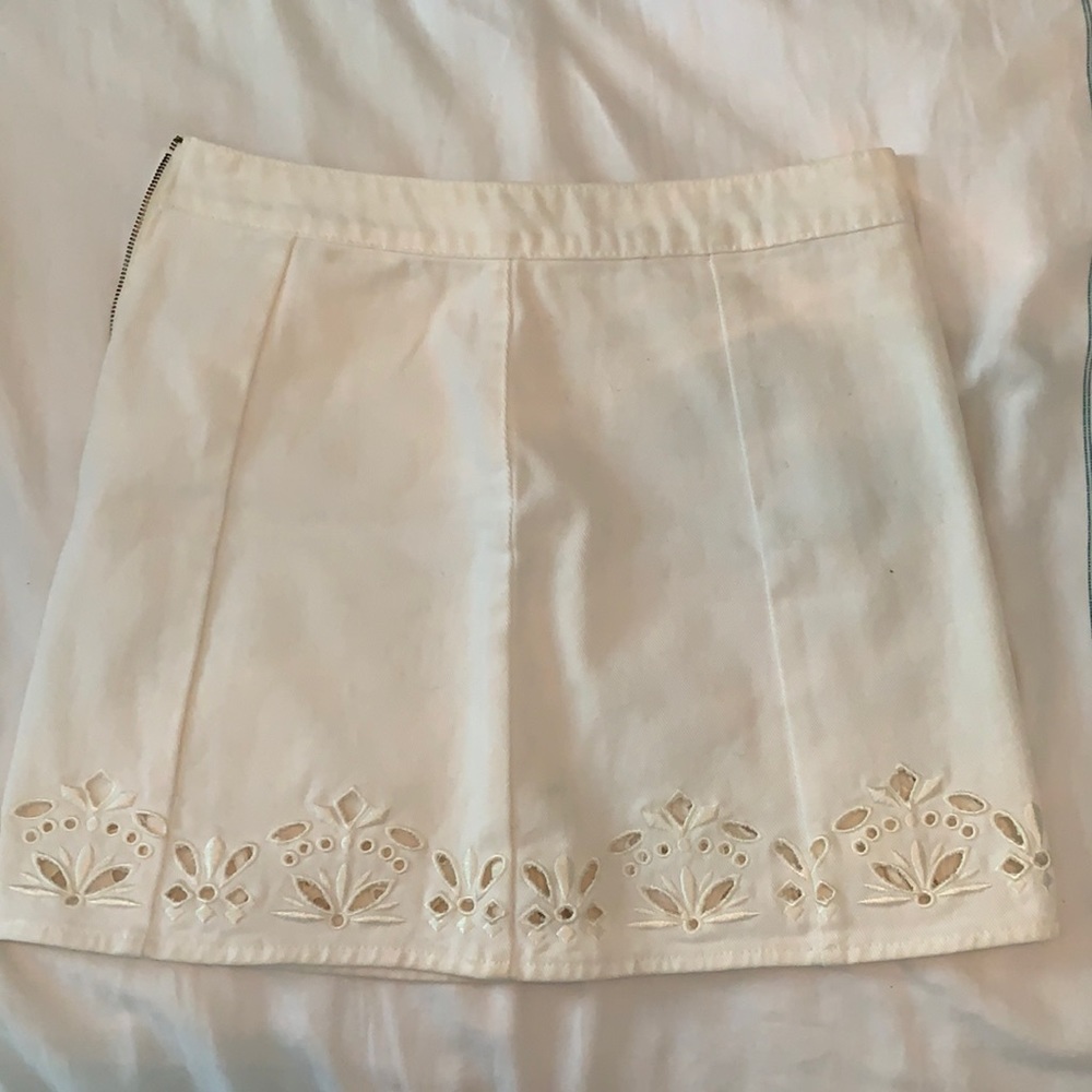 simple white skirt